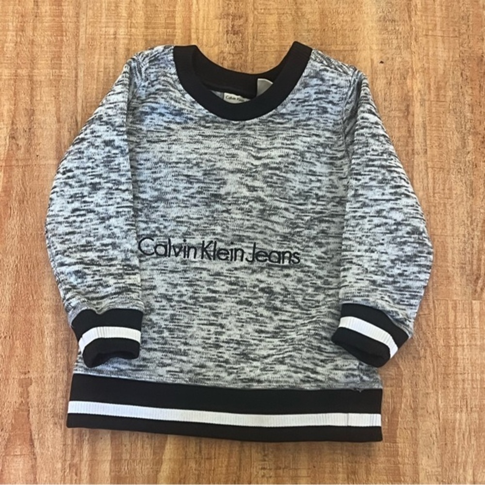 Sweater size 3